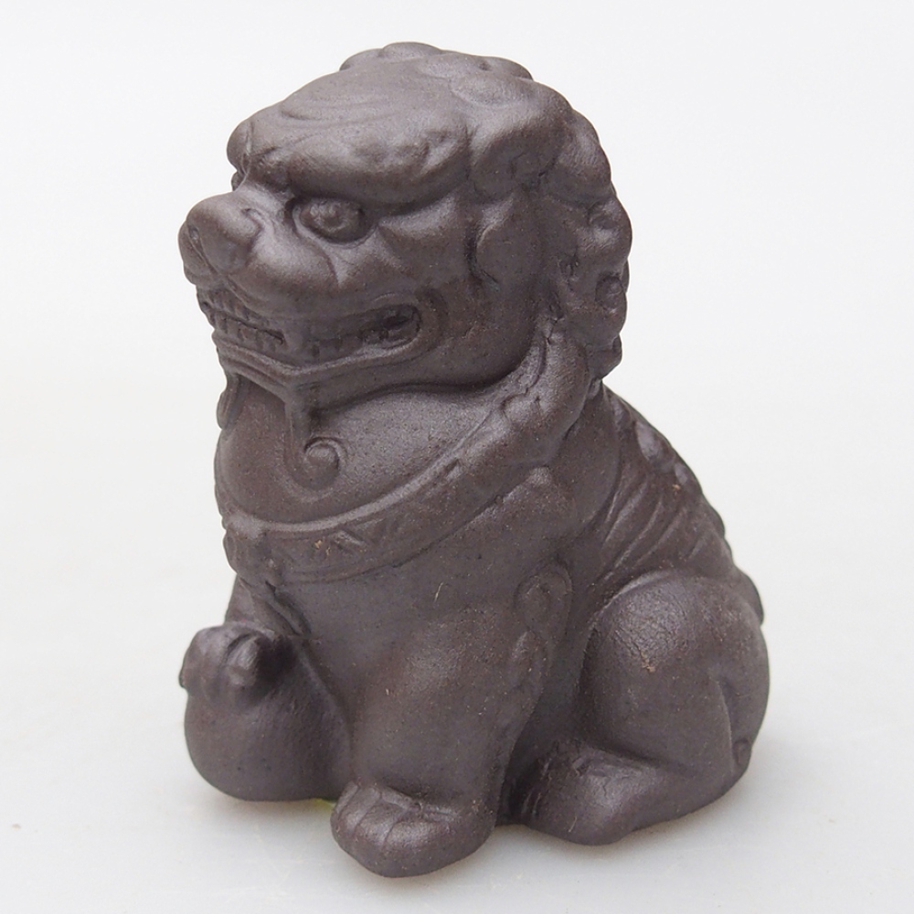 Ceramic figurine