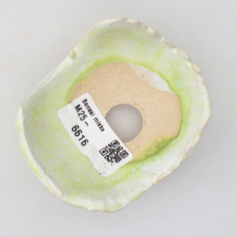 Keramikschale 8,5 x 7 x 4 cm , Farbe grün