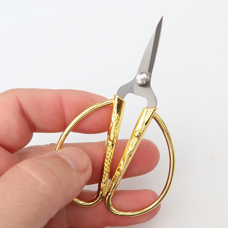 Goldene Bonsaischere 8,5 cm