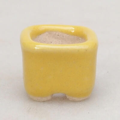 Mini-Bonsaischale 1,5 x 1,5 x 1 cm, gelbe Farbe - 1