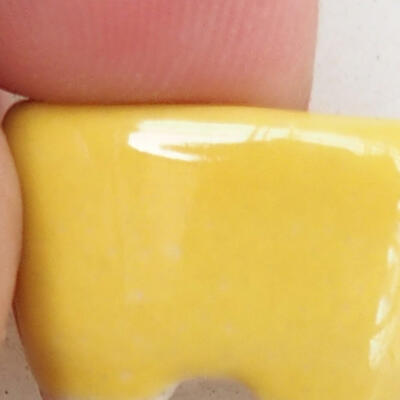 Mini-Bonsaischale 2 x 1,5 x 1 cm, Farbe gelb - 2