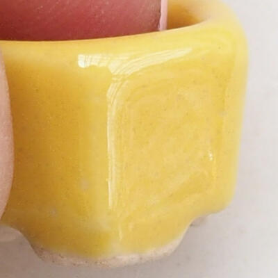 Mini-Bonsaischale 1,5 x 1,5 x 1 cm, gelbe Farbe - 2